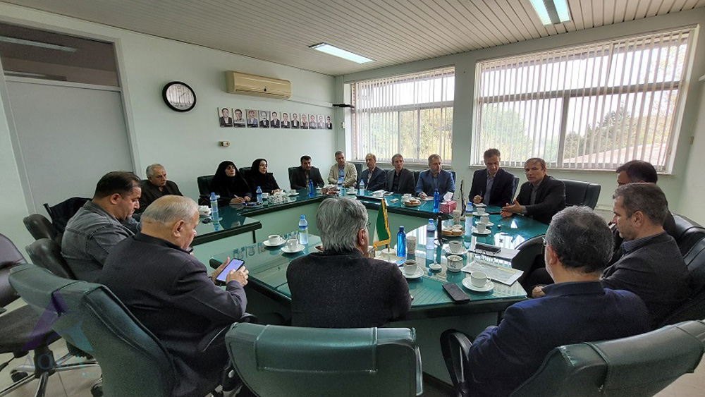 نشست مهندس شگفت با دانشگاه گیلان و مسئولان درباره توسعه دانشکده منابع طبیعی	